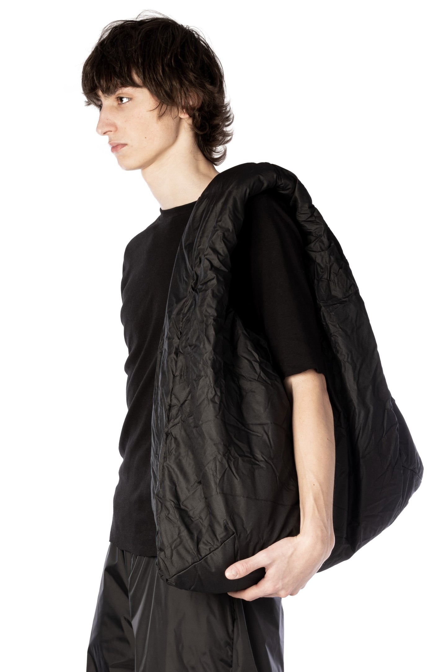 MESSENGER BAG