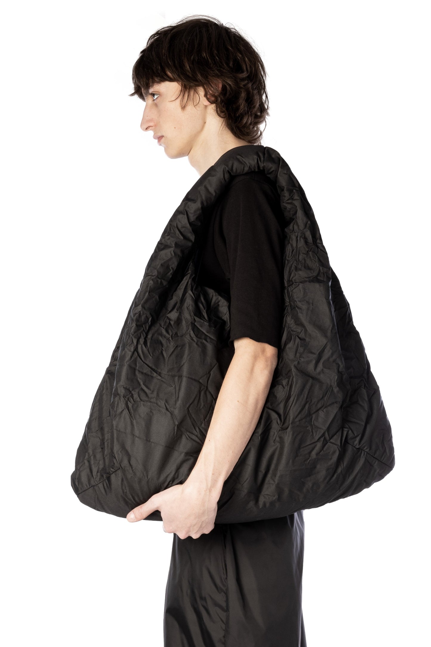 MESSENGER BAG