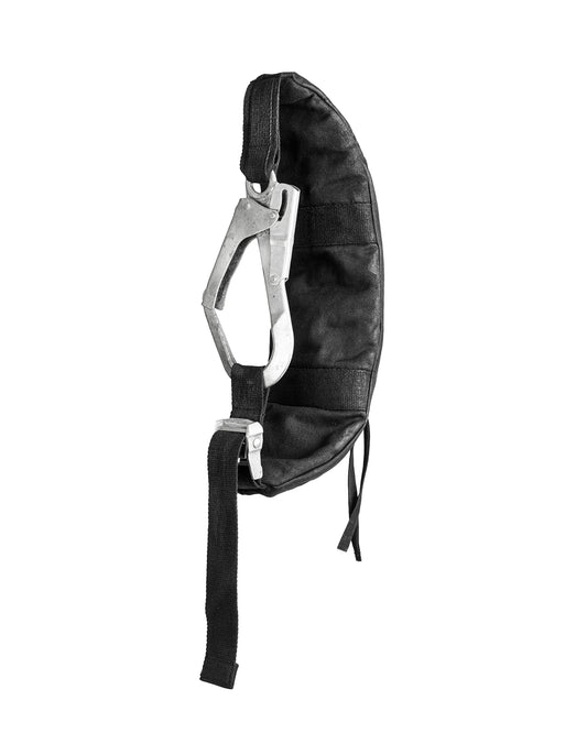 DORREN SLING BAG